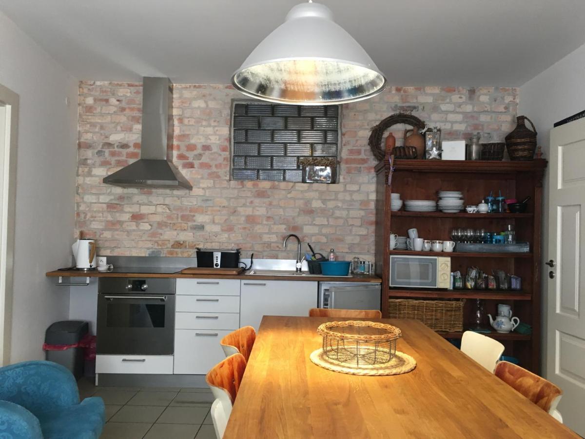 Apartman Ve Dvore Ratiskovice Eksteriør billede