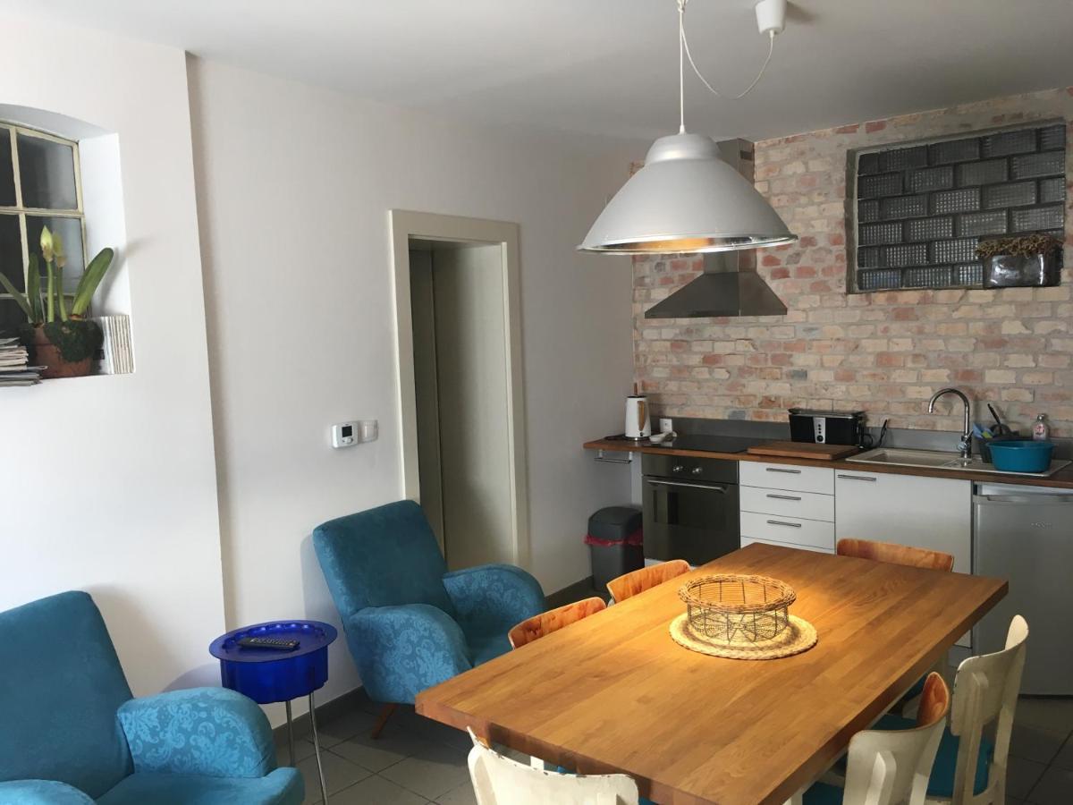 Apartman Ve Dvore Ratiskovice Eksteriør billede
